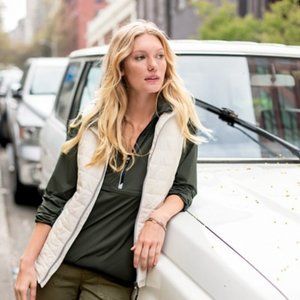 NWT Cutter Buck PrimaLoft Women's Full Zip Puffer Vest - Size Medium